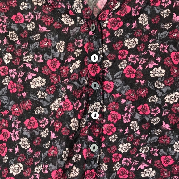 H&M floral print 3/4 sleeve blouse - Picture 2 of 7